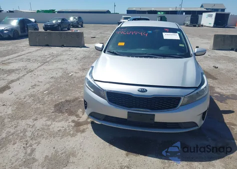 2018 Kia Forte Lx из США, поврежденный, VIN 3KPFL4A79JE179037